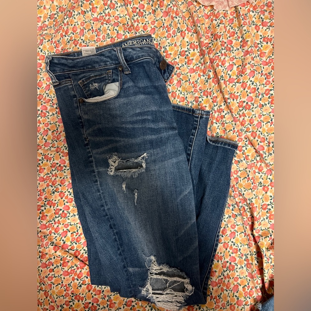 aeo ripped skinny jeans size 18